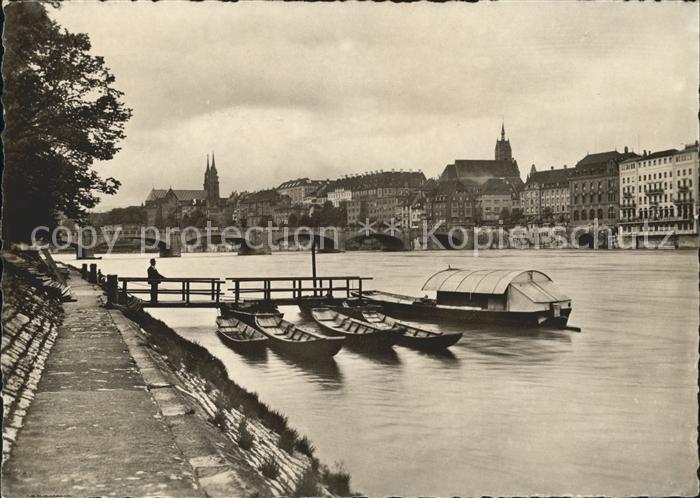 11622958 Basel BS Rheinbruecke Martins-Kirche Basel BS