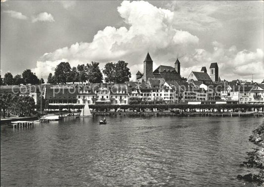 11629342 Rapperswil SG Blick zur Altstadt Uferpartie am Zuerichsee