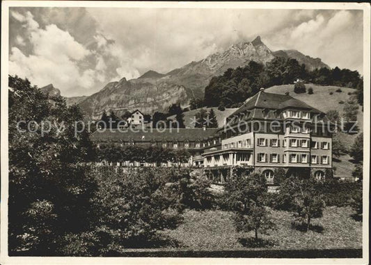 11631949 Glarus GL Alterszentrum Pfrundhaus mit Bergli und Wiggis Glarner Alpen