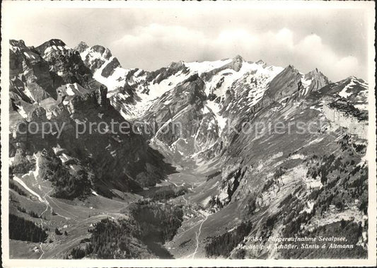 11636766 Seealpsee Fliegeraufnahme Buffet Schwaegalp und Saentisgipfel