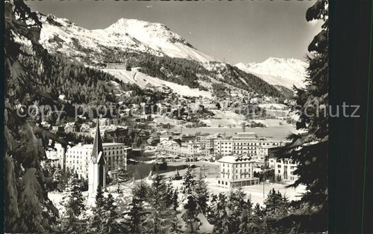 11635205 St Moritz GR Panorama mit Bad und Dorf Wintersportplatz