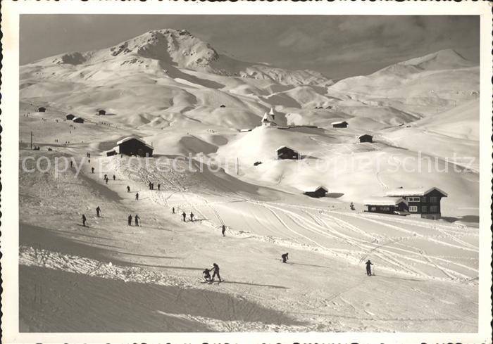 11635741 Arosa GR Bergkirchli mit Weisshorn Wintersportplatz Plessur Alpen