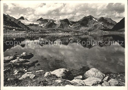 11637195 Davos GR Grialetschpass mit Furkasee und Kuehalphorn