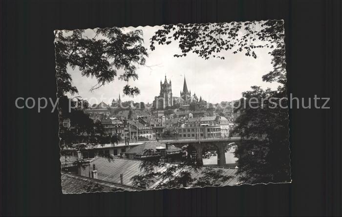 11644223 Lausanne VD Grand Pont et la Cathedrale