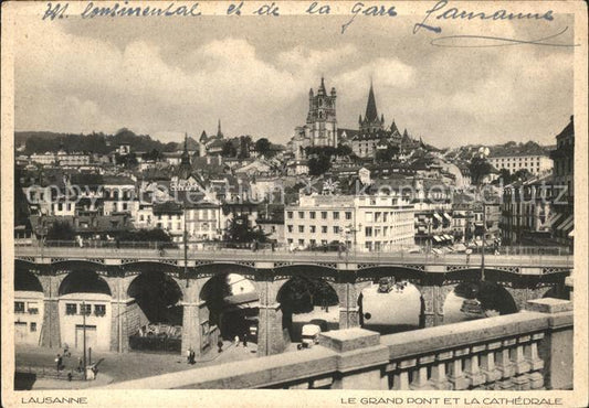 11644325 Lausanne VD Grand Pont et la Cathedrale