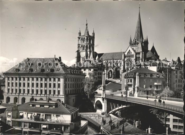 11644466 Lausanne VD Pont Bessieres et la Cathedrale