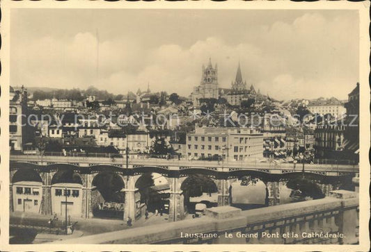 11646485 Lausanne VD Le Grand Pont et la Cathedrale