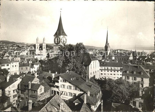 11640865 Zuerich Blick ueber die Stadt Kirchturm Muenster