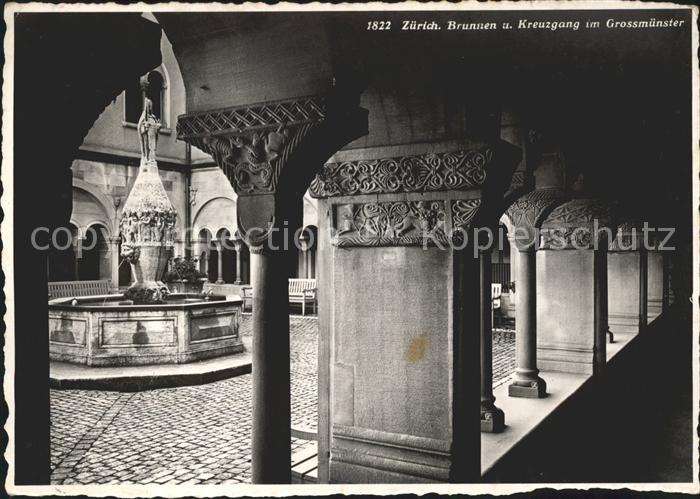 11650384 Zuerich Brunnen und Kreuzgang im Grossmuenster