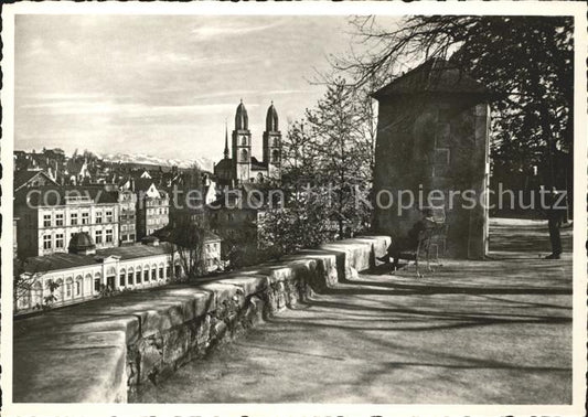 11649648 Zuerich Blick vom Lindenhof