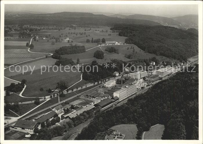 11658142 Kemptthal Photo aérienne de l'usine alimentaire Maggis