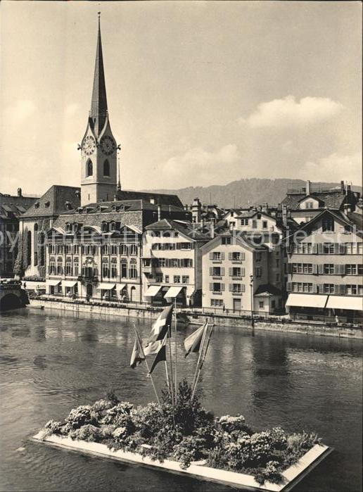 11666279 Zuerich Fraumuenster mit Muensterbruecke Teilansicht