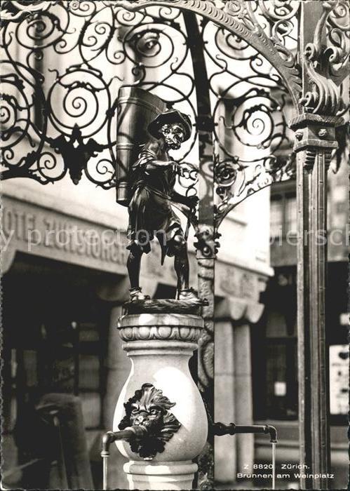 11666332 Zuerich Brunnen am Weinplatz