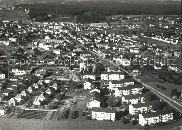 11666643 Photo d'aviation de Glattbrugg