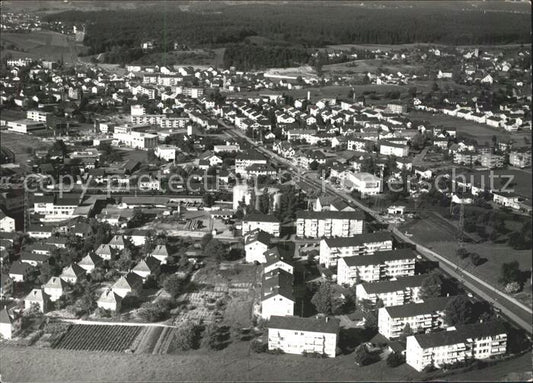 11666643 Photo d'aviation de Glattbrugg