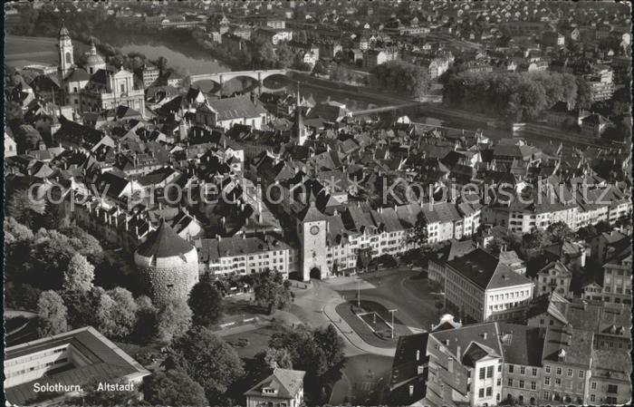 11647714 Solothurn Altstadt Aare Bruecke Kathedrale Fliegeraufnahme