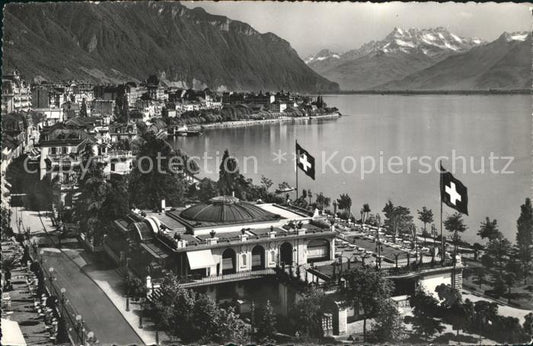 11651727 Montreux VD Pavillon des Sports et Dents du Midi Lac Leman Flagge