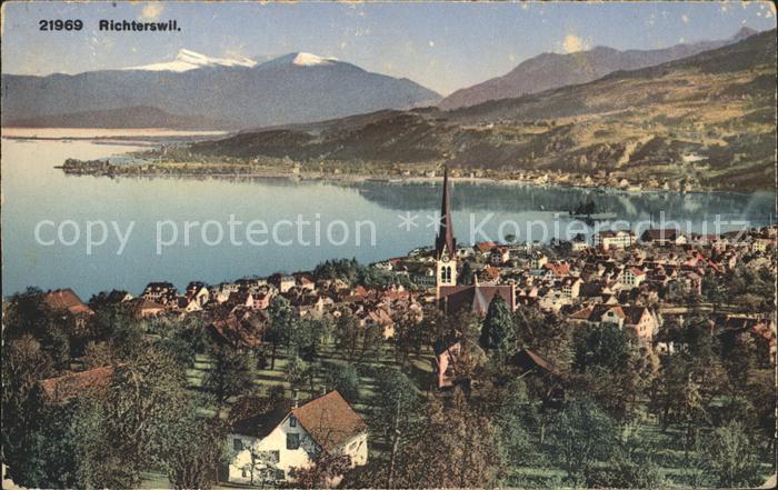 11651984 Richterswil Ortsansicht mit Kirche Zuerichsee Alpenpanorama