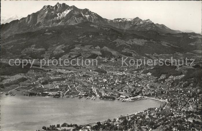 11659606 Lucerne LU avec photo d'avion Pilatus