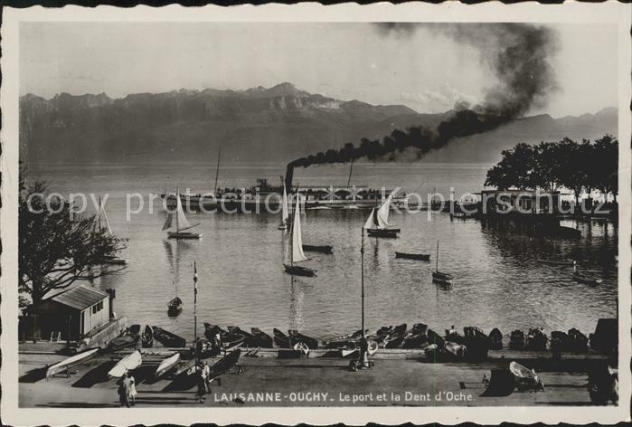 11663172 Lausanne VD Ouchy Port Dentd`Oche avec bateaux-navires du Léman