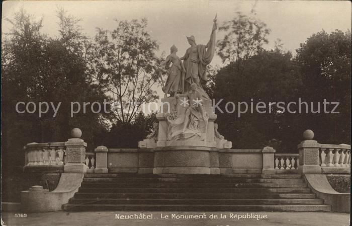 11665112 Neuchatel NE Le Monument de la Republique