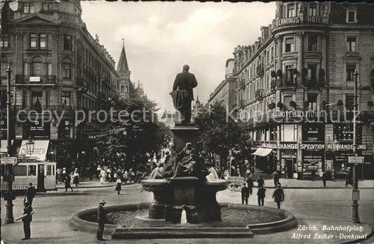 11667870 Zuerich Bahnhofplatz Alfred Escher Denkmal