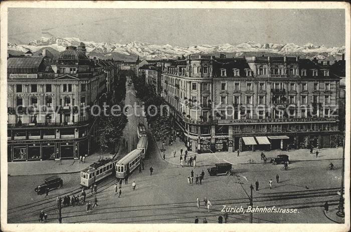 11670366 Zuerich Bahnhofstrasse Strassenbahnen Alpen Zuerich