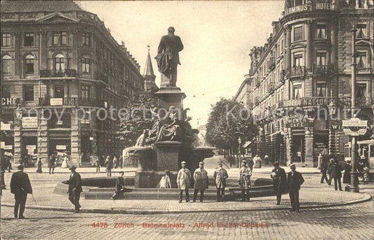 11670772 Zuerich Bahnhofsplatz Monument Alfred Escher Zuerich