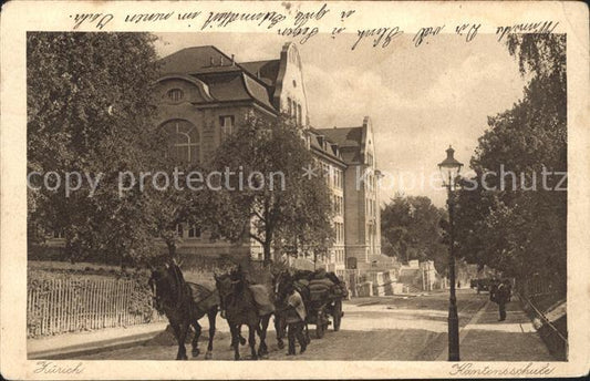 11670798 École cantonale de Zurich Charrette tirée par des chevaux Zuerich