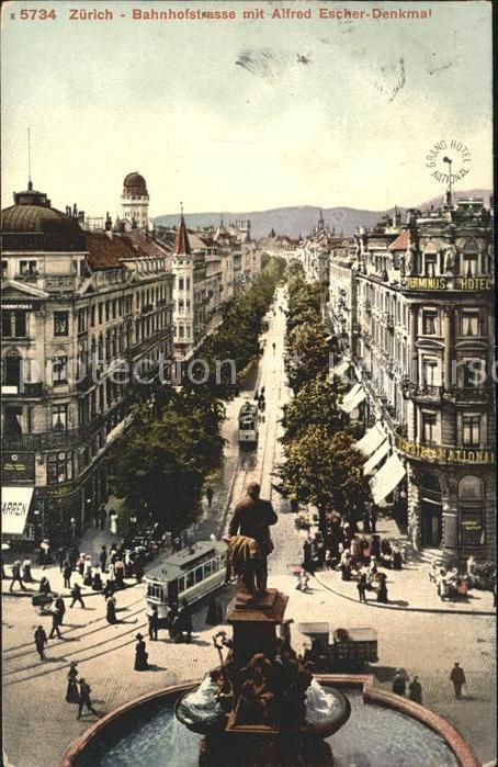 11671826 Zuerich Bahnhofstrasse Monument Alfred Escher Tramway de Zuerich