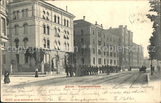 11672368 Zuerich Kasernenstrasse Soldaten Zuerich