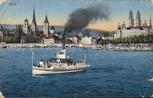 11672751 Ferry avec vue sur la ville de Zurich Zuerich