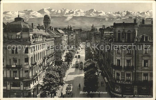 11673662 Zuerich Bahnhofstrasse Strassenbahn Alpen Zuerich