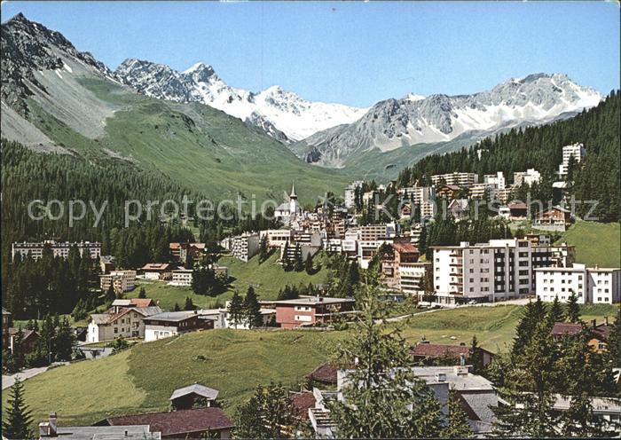 11695363 Arosa GR Vue sur la ville avec panorama alpin Arosa