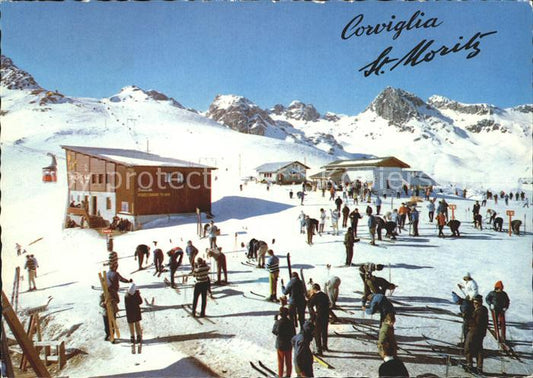 11695561 St Moritz GR avec Corviglia et Piz Nair Station inférieure de St. Moritz