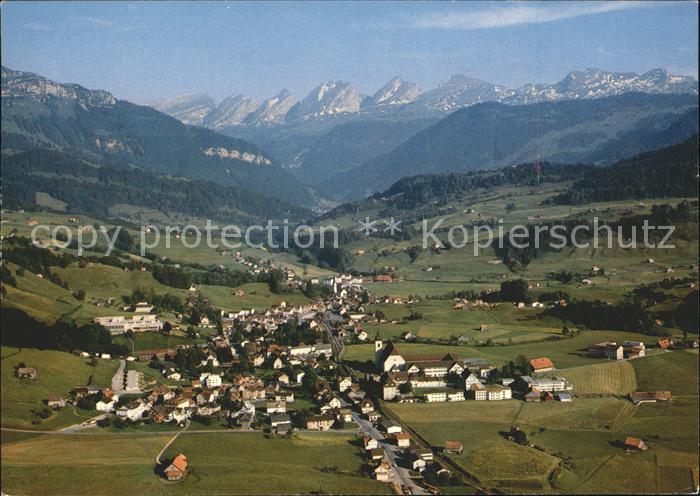 11710026 Neu St. Johann avec Nesslau et Churfirsten Photo aérienne de Neu St. Johan