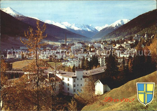 11719200 Davos GR Vue sur la ville avec Tinzenhorn Davos Platz