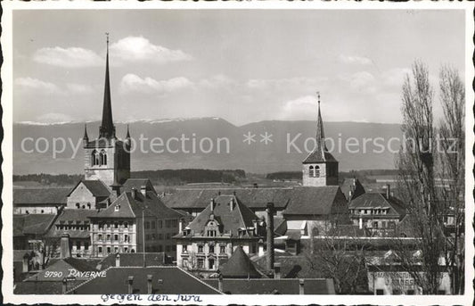 11733405 Abbaye de Payerne et église paroissiale avec Jura Payerne