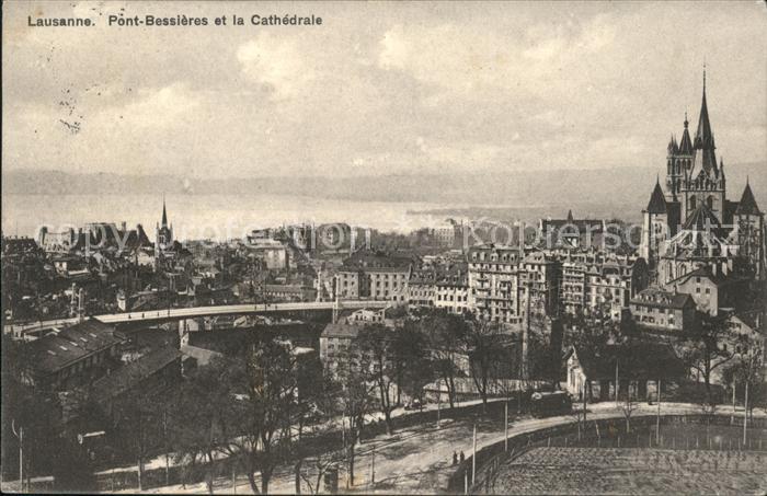 11731777 Lausanne VD Pont Bessières et la Cathédrale Lausanne