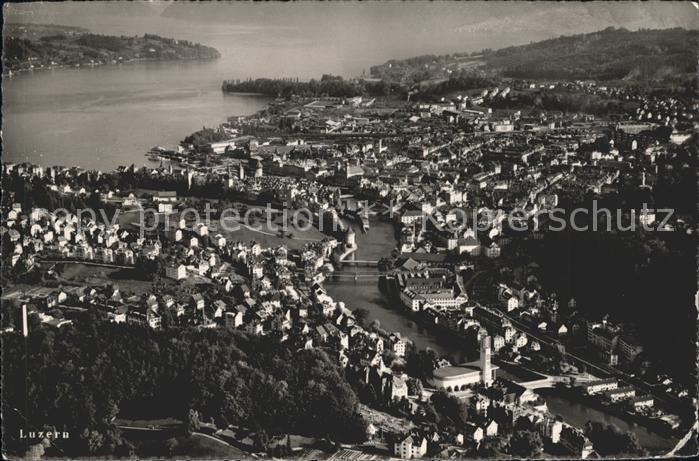 11737867 Lucerne LU Photo aérienne avec le lac des Quatre-Cantons Lucerne