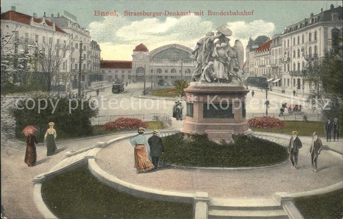 11755112 Bâle BS Strasbourg Monument avec la Gare Fédérale de Bâle BS