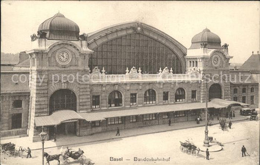 11755340 Bâle BS Gare fédérale Calèches Bâle BS