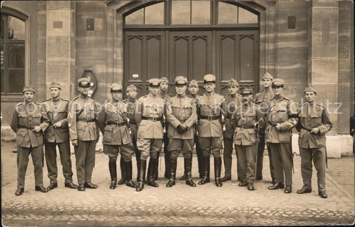 11739116 Basel BS Soldaten Foto Basel BS