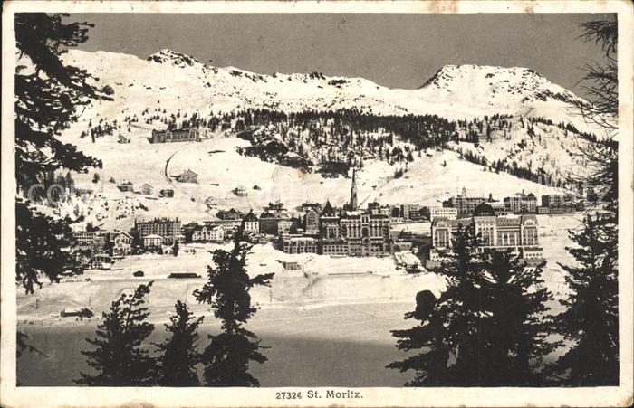 11780779 St Moritz GR Vue sur la ville de Saint-Moritz