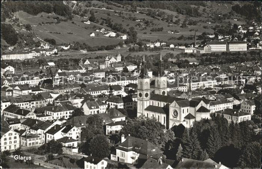 11751194 Glaris GL Vue sur la ville de Glaris