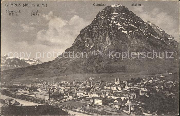 11751195 Glaris GL avec Glaernisch et Hausstock Glaris