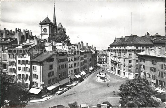 11754826 Genève GE Place du Bourg de Four et Cathédrale de St Pierre Genève