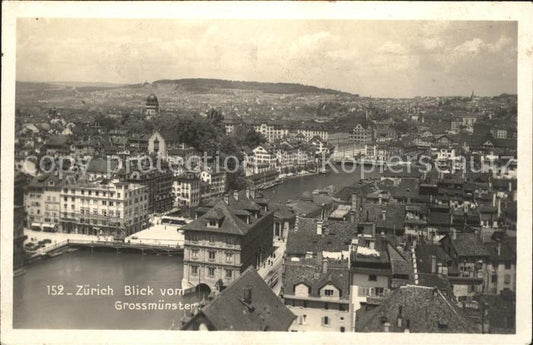 11778733 Zuerich Vue depuis le Grossmuenster Zuerich