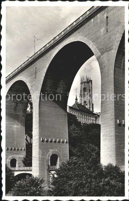 11773756 Fribourg FR Cathédrale et Pont de Zaehringen Fribourg