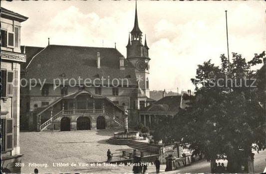 11774041 Fribourg FR Hôtel de Ville et le Tilleul de Morat Fribourg